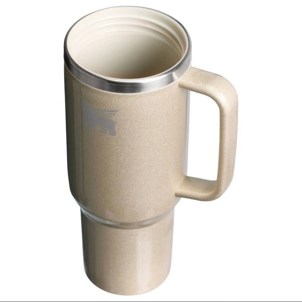 Stanley x Elf Mini Quencher Ornament Keychain NEW - Honey talks - Picture 4 of 4